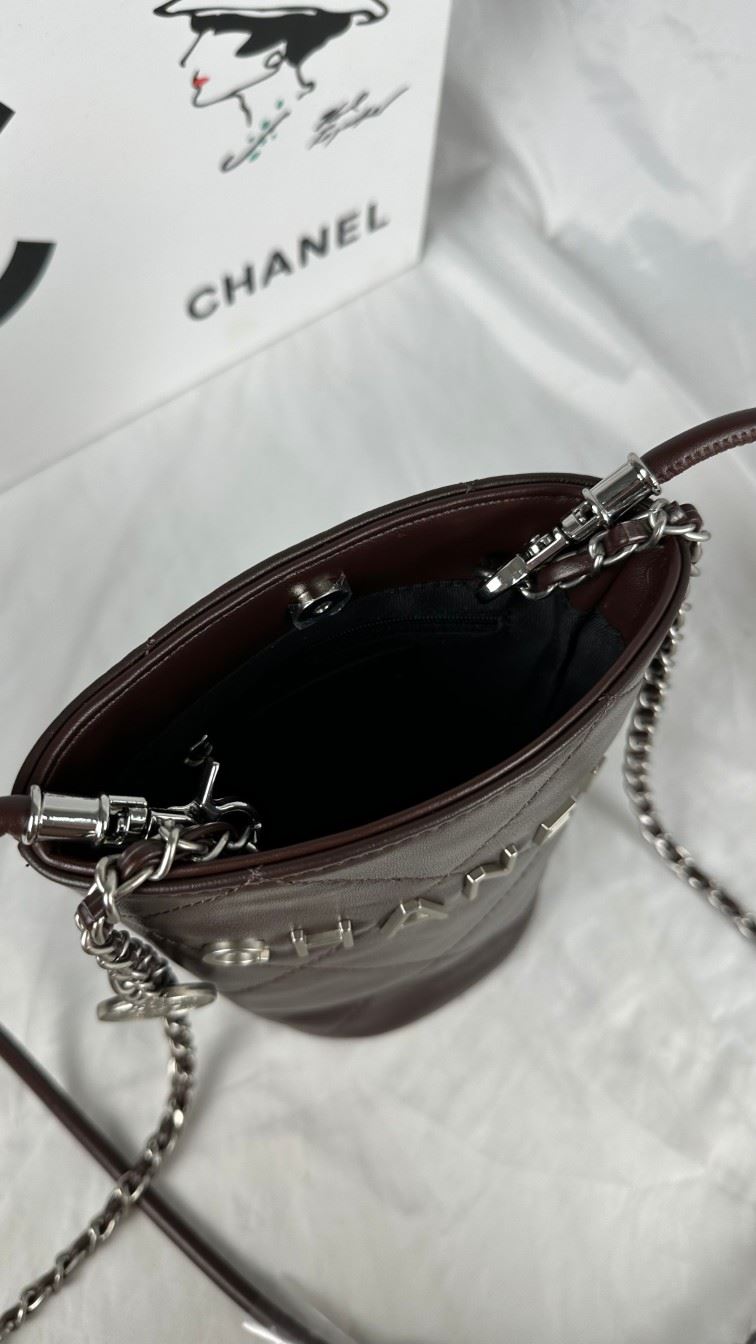 Ch**el bucket bags
